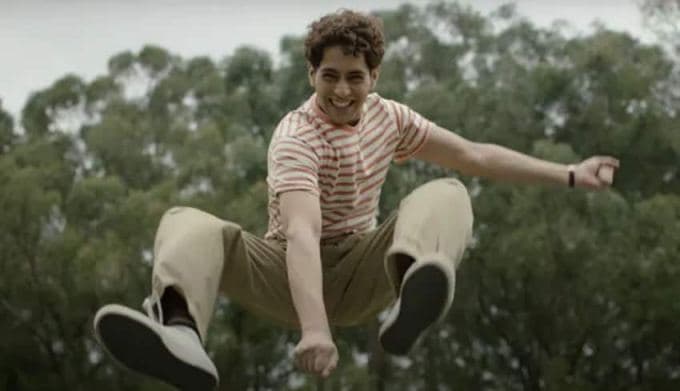 <strong>અગસ્ત્ય નંદા</strong><br>અમિતાભ બચ્ચનના પૌત્ર અગસ્ત્ય નંદાએ પણ ફિલ્મ 'ધ આર્ચીઝ'થી ડેબ્યુ કર્યું છે. ફિલ્મમાં તેના પાત્રનું નામ 'આર્ચી એન્ડ્રુઝ' છે.