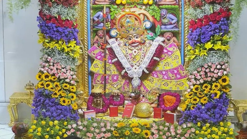 Aaj Na live Darshan : આજે શનિવારે લોકોના દુઃખ દૂર કરનારા કષ્ઠભંજન દેવના કરો લાઇવ દર્શન Aaj Na live Darshan : આજે શનિવારે લોકોના દુઃખ દૂર કરનારા કષ્ઠભંજન દેવના કરો લાઇવ દર્શન