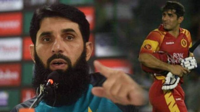 મિસ્બાહ-ઉલ-હક રોયલ ચેલેન્જર્સ બેંગ્લોર તરફથી રમ્યો હતો જેના માટે RCBએ 50.2 લાખ રૂપિયા ખર્ચ્યા હતા. (તમામ તસવીરોઃ લોકસત્તા ગ્રાફિક્સ ટીમ/X)