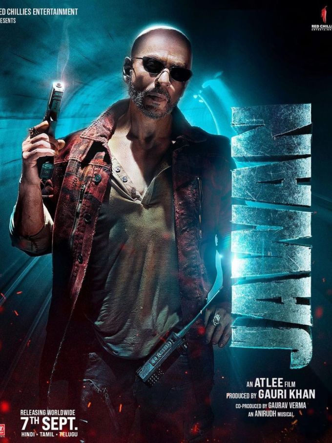 ગુગલની યાદીમાં જવાન નંબર વન પર છે. વર્ષ 2023માં આ ફિલ્મને સૌથી વધુ સર્ચ કરવામાં આવી છે. આ ફિલ્મે બોક્સ ઓફિસ પર શાનદાર પ્રદર્શન કર્યું હતું. ફિલ્મમાં શાહરૂખ ખાન ઉપરાંત નયનતારા, દીપિકા પાદુકોણ અને સંજય દત્ત મહત્વની ભૂમિકામાં હતા. આ ફિલ્મને દર્શકોએ ઘણી પસંદ કરી છે.