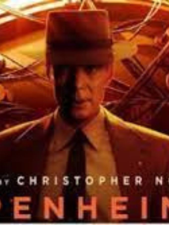 'જવાન' અને 'ગદર 2' પછી હોલીવુડની ફિલ્મને લિસ્ટમાં ત્રીજું સ્થાન મળ્યું છે. આ બંને ફિલ્મો પછી 'ઓપનહાઇમર'ને ગૂગલ પર સૌથી વધુ સર્ચ કરવામાં આવી હતી. ઓપેનહાઇમર એક રોમાંચક વૈજ્ઞાનિક વાર્તા છે, જેણે પ્રેક્ષકોને આકર્ષ્યા. આ ફિલ્મ ભૌતિકશાસ્ત્રી છે. રોબર્ટ ઓપેનહાઇમર પર આધારિત, જેમણે અમેરિકા માટે અણુ બોમ્બ બનાવ્યો હતો.