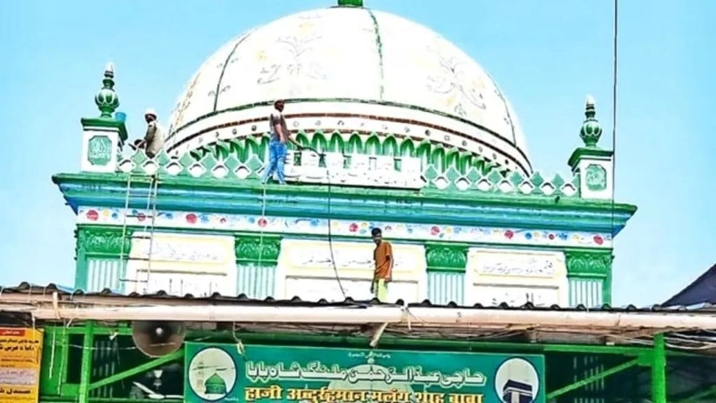 Haji Malang Dargah | હાજી મલંગ દરગાહ વિવાદ: મંદિર હોવાનો દાવો, એકનાથ શિંદેએ કહ્યું- જલ્દીથી મુક્ત કરાવીશું, જાણો શું છે તેની કહાની