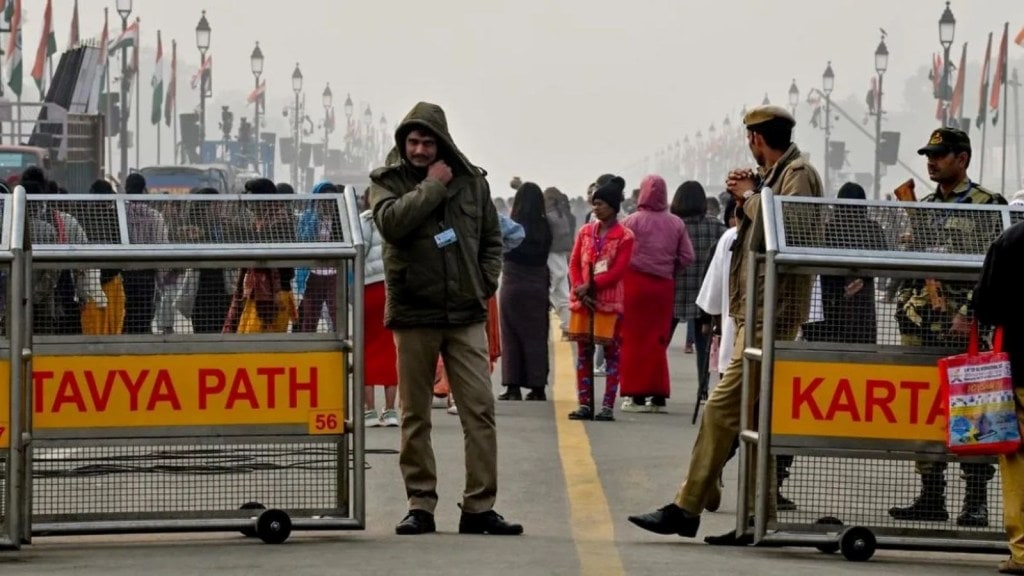 પ્રજાસત્તાક દિવસ સુરક્ષા : શુઝ અને જેકેટ પર ખાસ નજર, ફેસ રેકગ્નિશન કેમેરા…, ખાસ હશે સુરક્ષા વ્યવસ્થા પ્રજાસત્તાક દિવસ સુરક્ષા : શુઝ અને જેકેટ પર ખાસ નજર, ફેસ રેકગ્નિશન કેમેરા…, ખાસ હશે સુરક્ષા વ્યવસ્થા