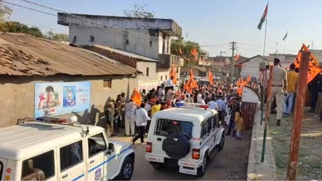 રામ મંદિર પ્રાણ પ્રતિષ્ઠા : વડોદરામાં શોભા યાત્રા પર પથ્થરમારાનો મામલો, 16 લોકો સામે નોંધાયો ગુનો