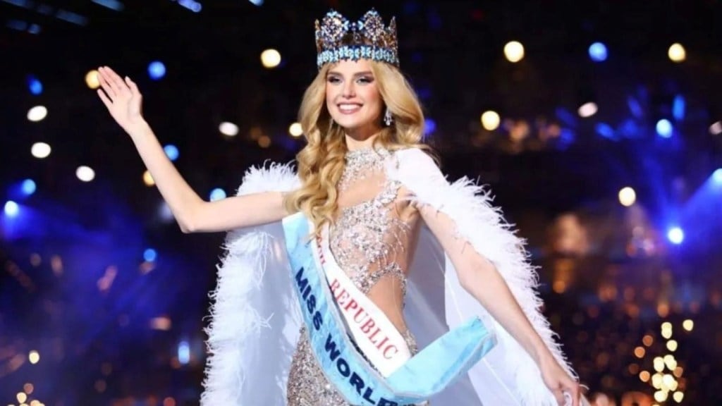 Miss World 2024 | મિસ વર્લ્ડ 2024 : ભારતનું સપનું તૂટ્યું, ચેક રિપબ્લિકની ક્રિસ્ટીના પિજકોવાને મળ્યો તાજ Miss World 2024 | મિસ વર્લ્ડ 2024 : ભારતનું સપનું તૂટ્યું, ચેક રિપબ્લિકની ક્રિસ્ટીના પિજકોવાને મળ્યો તાજ