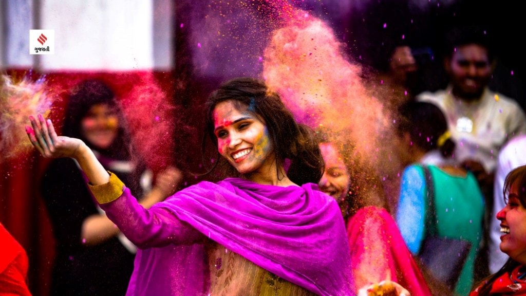 Hair Care : હોળીમાં કલરથી રમતા પહેલા વાળની આ રીતે રાખો સંભાળ,જાણો ટિપ્સ Hair Care : હોળીમાં કલરથી રમતા પહેલા વાળની આ રીતે રાખો સંભાળ,જાણો ટિપ્સ