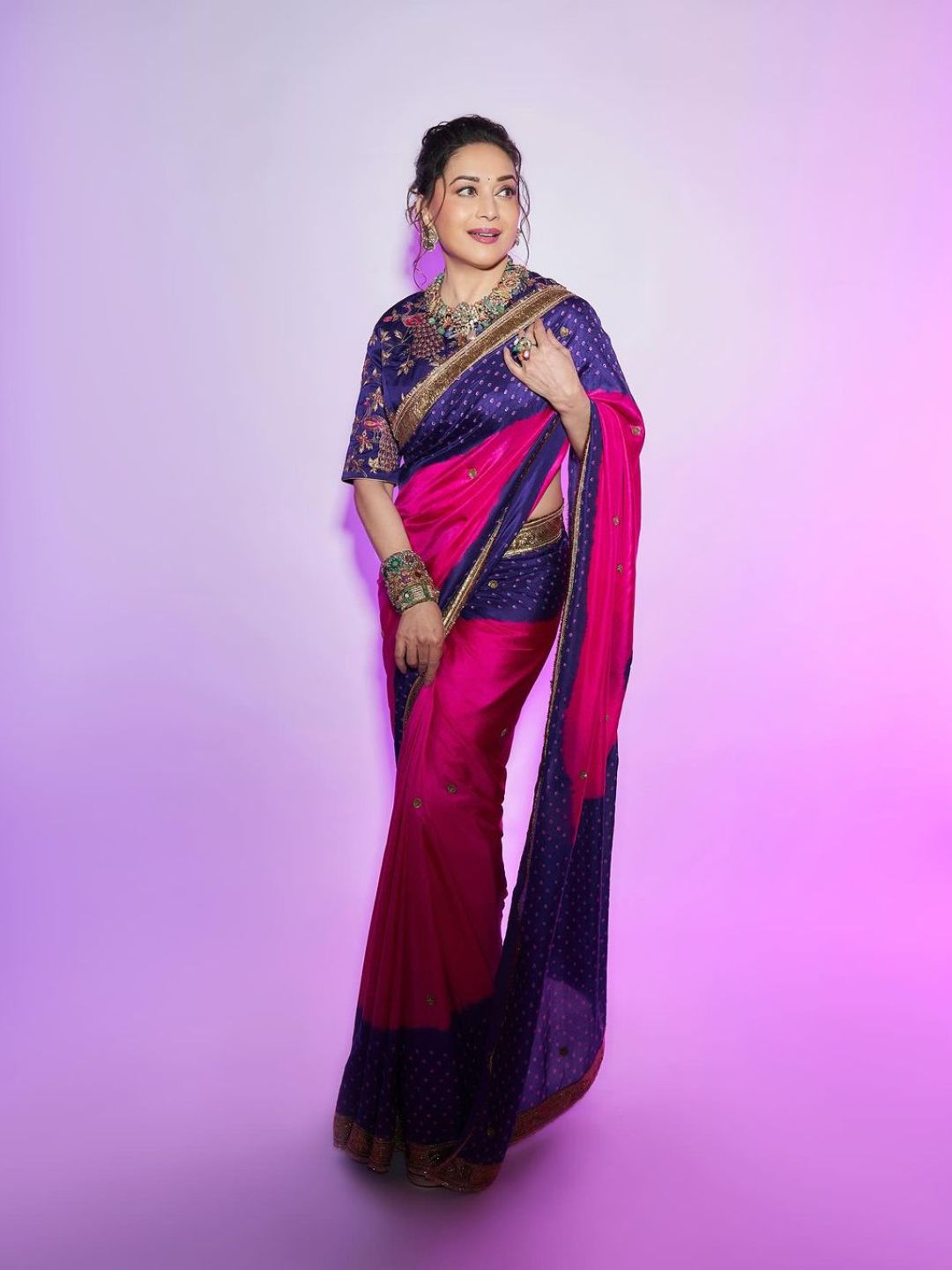 SareeAnthology No. 5 Navratri Saree Drape 🥢 - Gujrati style saree draping  ♥️ Perfection for Navratri, this particular drape can ... | Instagram