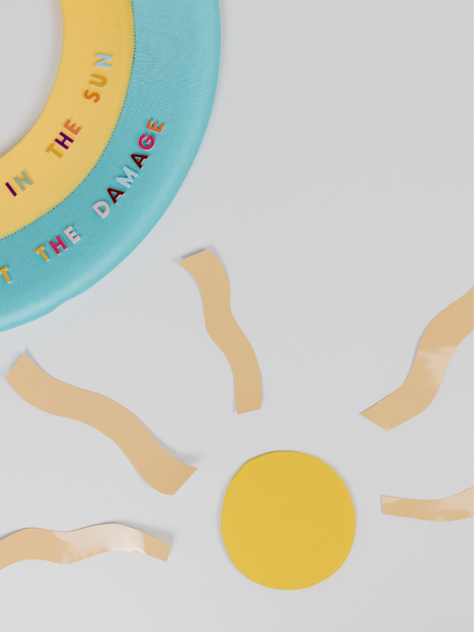 સૂર્યના અલ્ટ્રાવાયોલેટ કિરણો તમારી ત્વચાને ગંભીર નુકસાન પહોંચાડી શકે છે. આ કિરણોના લાંબા સમય સુધી સંપર્કમાં રહેવાથી સનબર્ન, ટેનિંગ, કરચલીઓ અને ત્વચાના કેન્સરનું જોખમ વધી જાય છે. 