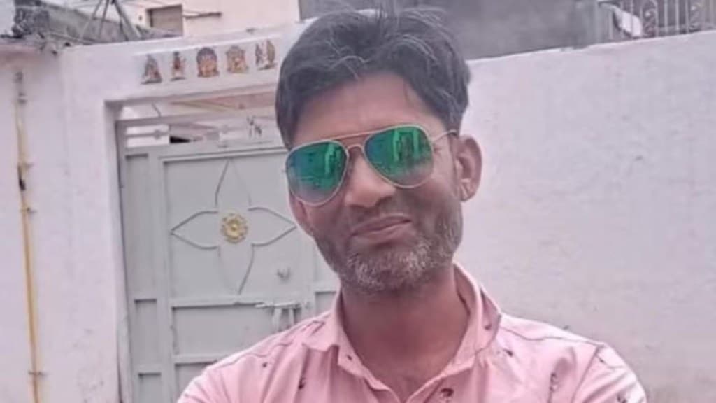 રાજકોટના યુવકના મૃત્યુના થોડા દિવસ બાદ તેના મિત્રનું પણ પોલીસના ત્રાસથી મોત રાજકોટના યુવકના મૃત્યુના થોડા દિવસ બાદ તેના મિત્રનું પણ પોલીસના ત્રાસથી મોત