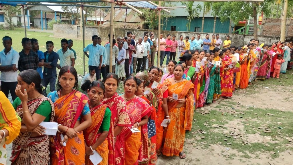 લોકસભા ચૂંટણી 2024 : પ્રથમ તબક્કામાં 4 ટકા ઓછા મતદાન થી ચૂંટણી પંચ ચિંતિત, જાણો વોટિંગ કેમ ઘટ્યું લોકસભા ચૂંટણી 2024 : પ્રથમ તબક્કામાં 4 ટકા ઓછા મતદાન થી ચૂંટણી પંચ ચિંતિત, જાણો વોટિંગ કેમ ઘટ્યું