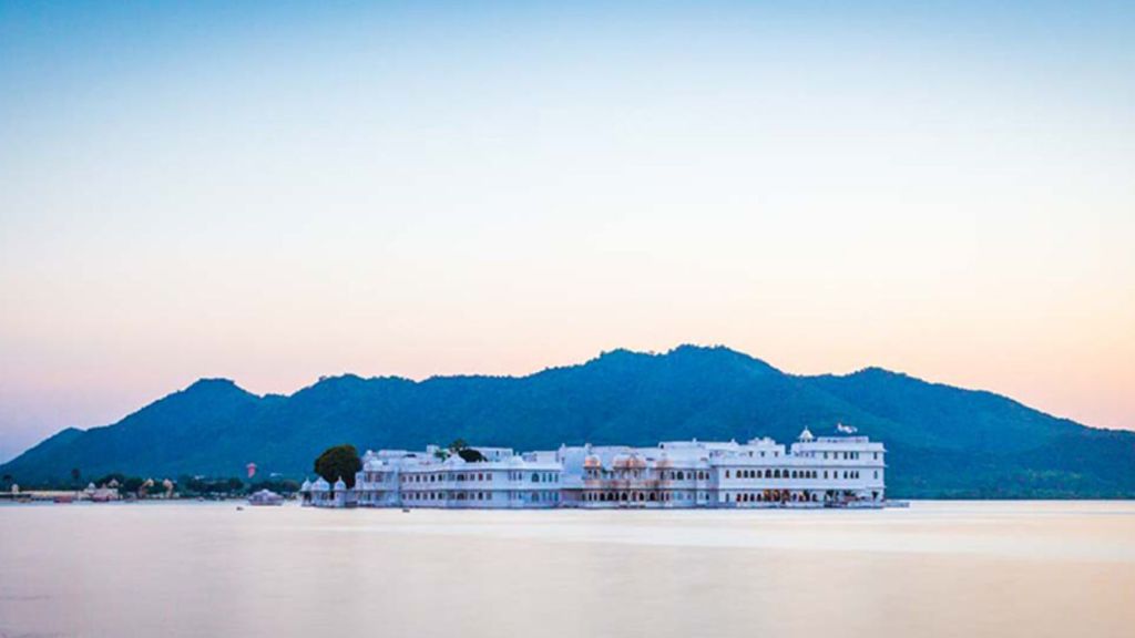udaipur | udaipur tourist places | udaipur hill station