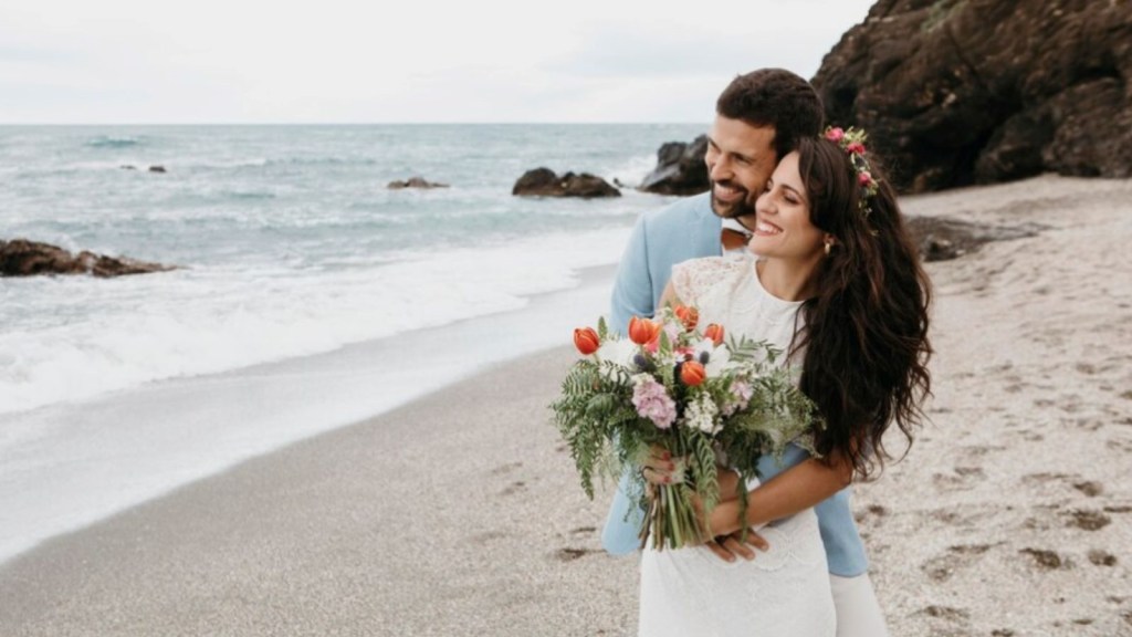 beach wedding