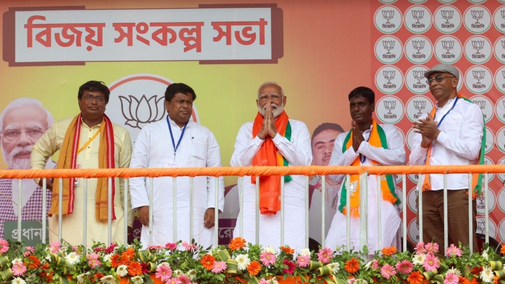 6 મહિનામાં આવશે મોટો રાજનીતિક ભૂકંપ, બંગાળમાં પીએમ મોદીએ કહ્યું – વંશવાદી રાજનીતિવાળા ઘણા દળ ખતમ થઇ જશે