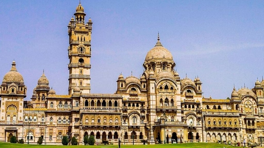 મુકેશ અંબાણીના એન્ટિલિયાથી પણ મોંઘું છે આ ભારતીય ક્રિકેટરનું ઘર, ધોની-કોહલી મળીને પણ ના કરી શકે બરાબરી