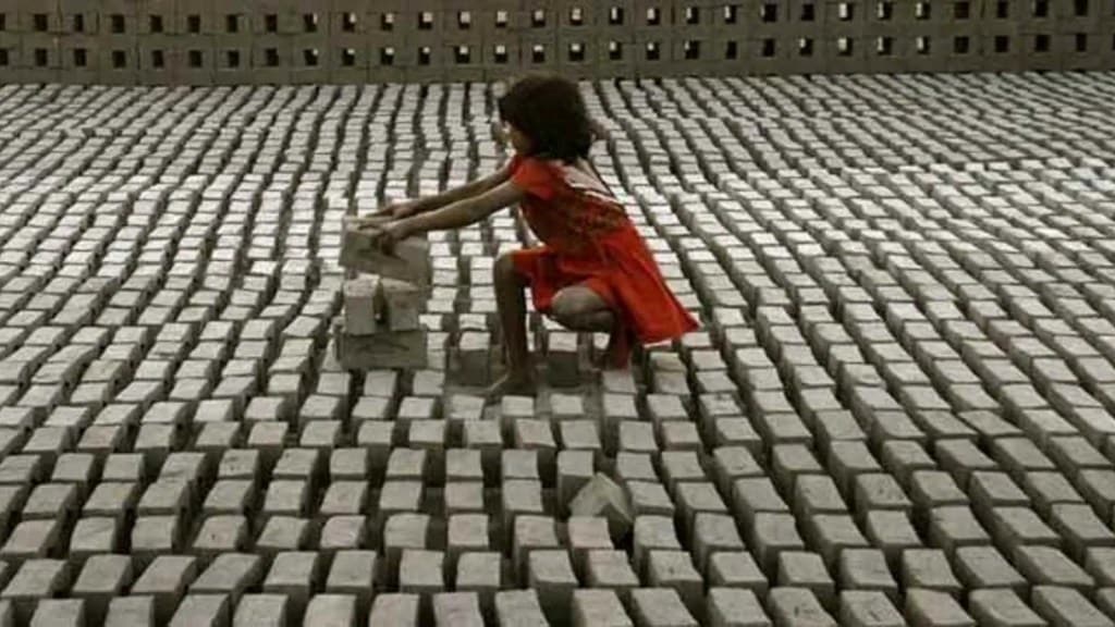 World Day Against Child Labour 2024 : વિશ્વ બાળ મજૂરી વિરોધ દિવસ કેમ મનાવવામાં આવે છે, જાણો ઈતિહાસ, થીમ, મહત્વ World Day Against Child Labour 2024 : વિશ્વ બાળ મજૂરી વિરોધ દિવસ કેમ મનાવવામાં આવે છે, જાણો ઈતિહાસ, થીમ, મહત્વ