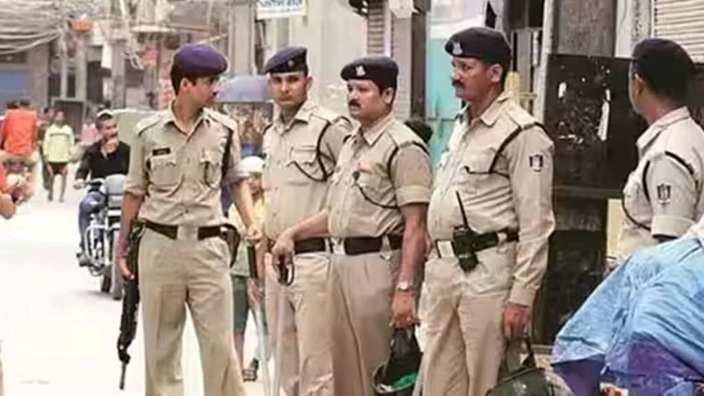 અમદાવાદ લૂંટ નો પર્દાફાશ: આંગડિયા પેઢીના પૈસા લૂંટનારા ઝડપાયા, કેવી રીતે કરી લૂંટ? ક્રાઈમ બ્રાન્ચે કર્યો ખુલાસો