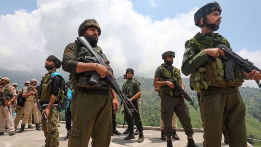 આતંકવાદીઓ પર હુમલો કરવાની તૈયારી, 26 શંકાસ્પદોની અટકાયત, પેરા કમાન્ડો જંગલમાં ઉતર્યા આતંકવાદીઓ પર હુમલો કરવાની તૈયારી, 26 શંકાસ્પદોની અટકાયત, પેરા કમાન્ડો જંગલમાં ઉતર્યા