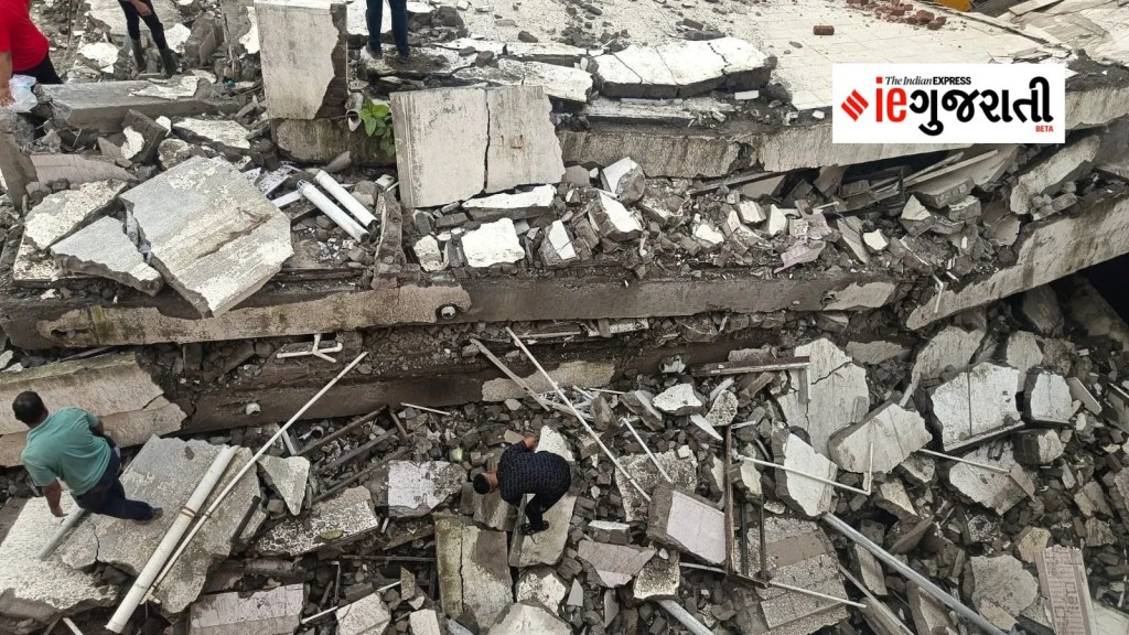 Surat Building Collapsed Updates : સુરત બિલ્ડીંગ ધરાશાયી દુર્ઘટનામાં મૃત્યુઆંક વધી સાત થયો, રેસક્યુ ચાલુ Surat Building Collapsed Updates : સુરત બિલ્ડીંગ ધરાશાયી દુર્ઘટનામાં મૃત્યુઆંક વધી સાત થયો, રેસક્યુ ચાલુ