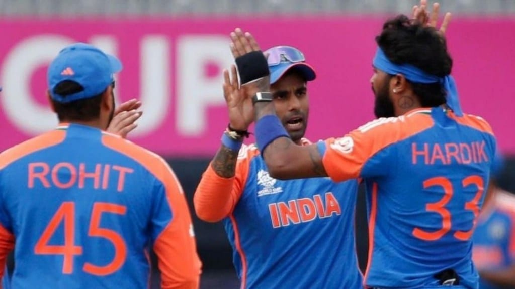 Team India Squad for Sri Lanka: શ્રીલંકા સામેની ટી20, વન ડે માટે ભારતીય ટીમ કેપ્ટન કોકડું ગૂંચમાં, હાર્દિક કે સૂર્યકુમાર? Team India Squad for Sri Lanka: શ્રીલંકા સામેની ટી20, વન ડે માટે ભારતીય ટીમ કેપ્ટન કોકડું ગૂંચમાં, હાર્દિક કે સૂર્યકુમાર?