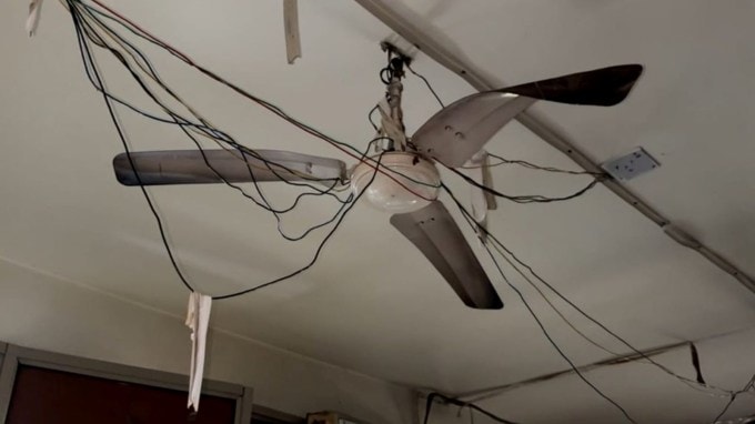 પોલીસે જણાવ્યું કે, ઈજાગ્રસ્તોની ઓળખ વિકાસ સોલંકી, ગૌતમ સોલંકી, વિપુલ ચૌહાણ, અચિંત પરીખ, ઉષાલ દેસાઈ અને પુનીતા અંતાણી તરીકે થઈ છે. બપોરના થોડા સમય બાદ અલકાપુરીના પ્રોડકટીવીટી રોડ પરની કપડાની દુકાનમાં એક સાથે બીજી આગ લાગી હોવાનું જાણવા મળ્યું હતું.