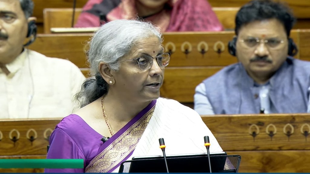 Income Tax Slab, Budget 2024 Highlights: બજેટ 2024 નવા ઈન્કમ ટેક્સ સ્લેબમાં ફેરફાર, આવકવેરા કેલ્ક્યુલેટર સાથે કરો ટેક્સની ગણતરી Income Tax Slab, Budget 2024 Highlights: બજેટ 2024 નવા ઈન્કમ ટેક્સ સ્લેબમાં ફેરફાર, આવકવેરા કેલ્ક્યુલેટર સાથે કરો ટેક્સની ગણતરી