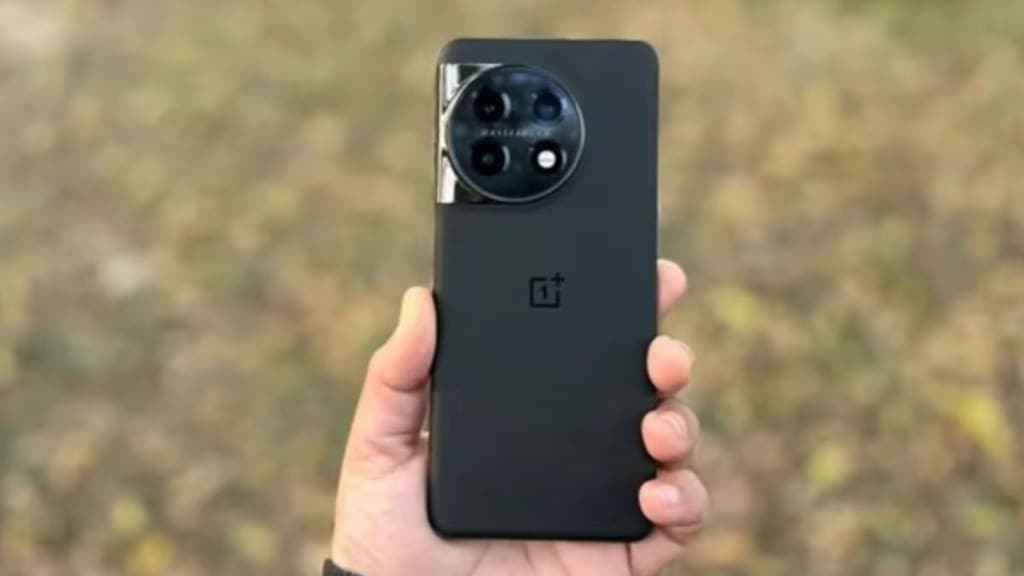 OnePlus 11 : વનપ્લસ 11 સ્માર્ટફોનમાં જબરજસ્ત ડિસ્કાઉન્ટ ઓફર, ચેક કરો નવી કિંમત OnePlus 11 : વનપ્લસ 11 સ્માર્ટફોનમાં જબરજસ્ત ડિસ્કાઉન્ટ ઓફર, ચેક કરો નવી કિંમત