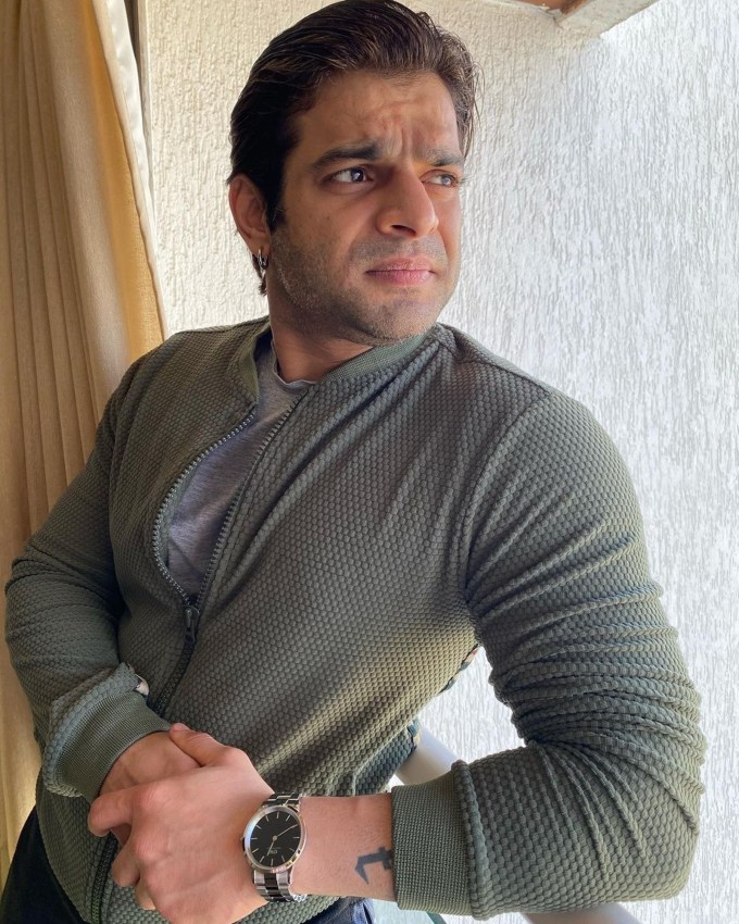 <strong>કરણ પટેલ (Karan Patel)</strong><br>યે હૈ મોહબ્બતેં ફેમ એક્ટર કરણ પટેલનું નામ ચર્ચામાં છે કે તે સલમાન ખાનના શો બિગ બોસ 18માં જોવા મળી શકે છે. (Photo: @karan9198)