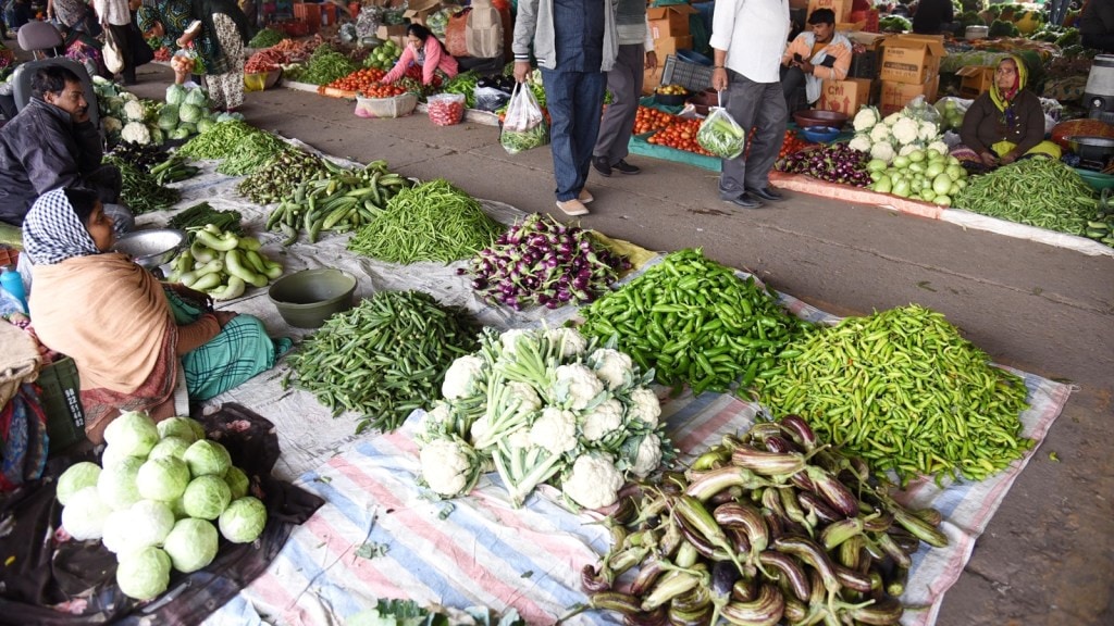 India Inflation Rate: અહો આશ્ચર્યમ, ખાદ્યચીજોના ભાવ આસમાને પણ જુલાઇમાં મોંઘવારી દર 5 વર્ષના તળિયે India Inflation Rate: અહો આશ્ચર્યમ, ખાદ્યચીજોના ભાવ આસમાને પણ જુલાઇમાં મોંઘવારી દર 5 વર્ષના તળિયે