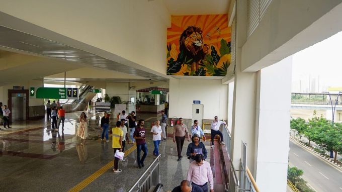 મેટ્રો રેલવેનો બીજો તબક્કો શરૂ થવાથી અમદાવાદ અને ગાંધીનગર વચ્ચેની કનેક્ટિવિટી મજબૂત બનવાની સાથે નાગરિકોની યાત્રા વધુ ઝડપી, સુરક્ષિત અને વાજબી બનશે. (Express Photo By Bhupendra Rana)