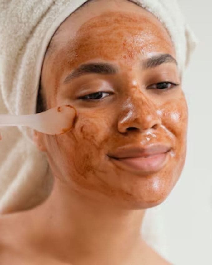 <strong>બ્યુટી ટિપ્સ </strong>: વધુ સારા પરિણામો મેળવવા માટે અઠવાડિયામાં 2-3 વખત ફેસ પેક લગાવો. કોઈપણ નવો ફેસ પેક લગાવતા પહેલા, પેચ ટેસ્ટ કરો. સ્વસ્થ અને ચમકતી ત્વચા માટે યોગ્ય આહાર લો અને પુષ્કળ પાણી પીઓ.