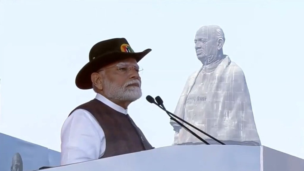 સરદાર પટેલની જન્મજયંતિ પર PM મોદીનું મોટું નિવેદન,’શહેરી નક્સલવાદીઓનો પર્દાફાશ કરો’