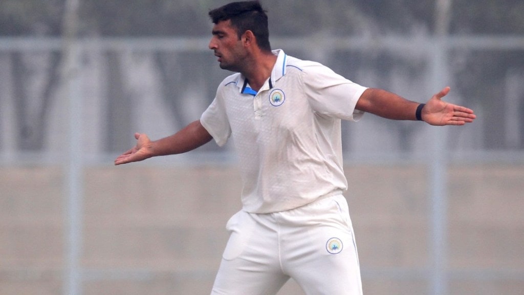 રણજી ટ્રોફી : અંશુલ કંબોજે એક ઇનિંગ્સમાં 10 વિકેટ ઝડપી ઇતિહાસ રચ્યો, મેળવી આવી ખાસ સિદ્ધિ રણજી ટ્રોફી : અંશુલ કંબોજે એક ઇનિંગ્સમાં 10 વિકેટ ઝડપી ઇતિહાસ રચ્યો, મેળવી આવી ખાસ સિદ્ધિ