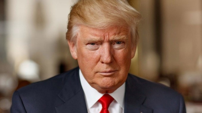 ડોનાન્ડ ટ્રમ્પે ત્રણ લગ્ન કર્યા છે. તેમની પ્રથમ પત્ની ઈવાના ટ્રમ્પ, બીજી માર્લા મેપલ્સ અને વર્તમાન પત્ની મેલાનિયા ટ્રમ્પ છે. તેમના પાંચ બાળકો છે. ડોનાલ્ડ જૂનિયર, ઈવાંકા, એરિન, ટિફની અને બૈરન. (તસવીર: Dolald Trump/X)