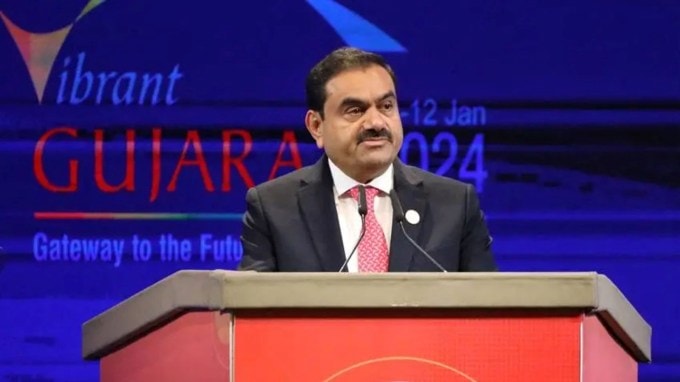 ફોર્બ્સની યાદી અનુસાર ગૌતમ અદાણી ભારતના બીજા સૌથી અમીર વ્યક્તિ છે જેમની કુલ સંપત્તિ 116 અબજ ડોલર (રૂ. 9.70 લાખ કરોડથી વધુ) છે. (Photo: Indian Express)