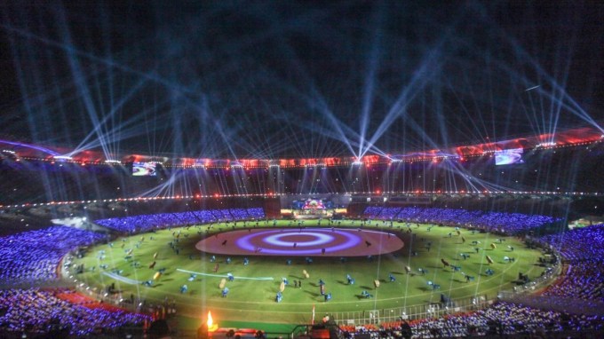 રંગબેરંગી આકર્ષક લાઇટિંગની સાથે ભવ્ય કાર્યક્રમ યોજાયો હતો. કાર્યકરોએ હાથમાં રિસ્ટ બેન્ડ પહેર્યા હતા. ત્રણ થીમ બીજ, વૃક્ષ અને ફળ પર કાર્યક્રમ યોજાયો હતો. (EXPRESS PHOTO BY BHUPENDRA RANA)