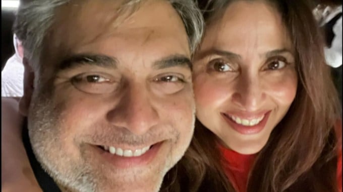 રામ કપૂર છેલ્લે સપ્ટેમ્બર 2024માં સિનેમાઘરોમાં રિલીઝ થયેલી ફિલ્મ 'યુધરા'માં જોવા મળ્યા હતા. આ ફિલ્મમાં તેમણે રહેમાન સિદ્દીકી નામનું પાત્ર ભજવ્યું હતું. લોકોને તેમની એક્ટિંગ ઘણી પસંદ આવી હતી. (Photo Credit: Ram Kapoor/Insta)  ( <strong><a href="https://gujarati.indianexpress.com/photos/entertainment/tamannaah-bhatia-movies-net-worth-relationship-and-controversy-ag/" target="_blank" rel="noreferrer noopener">તમન્ના ભાટિયા 2024માં બેસ્ટ આઈટમ સોંગના કારણે ચર્ચામાં રહી, જાણો કેટલી છે નેટવર્થ</a></strong>)