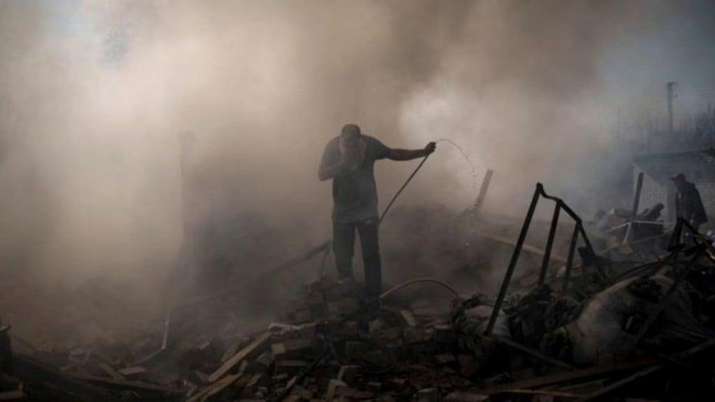 2024 big events, new year, Tsunami, earthquake, war