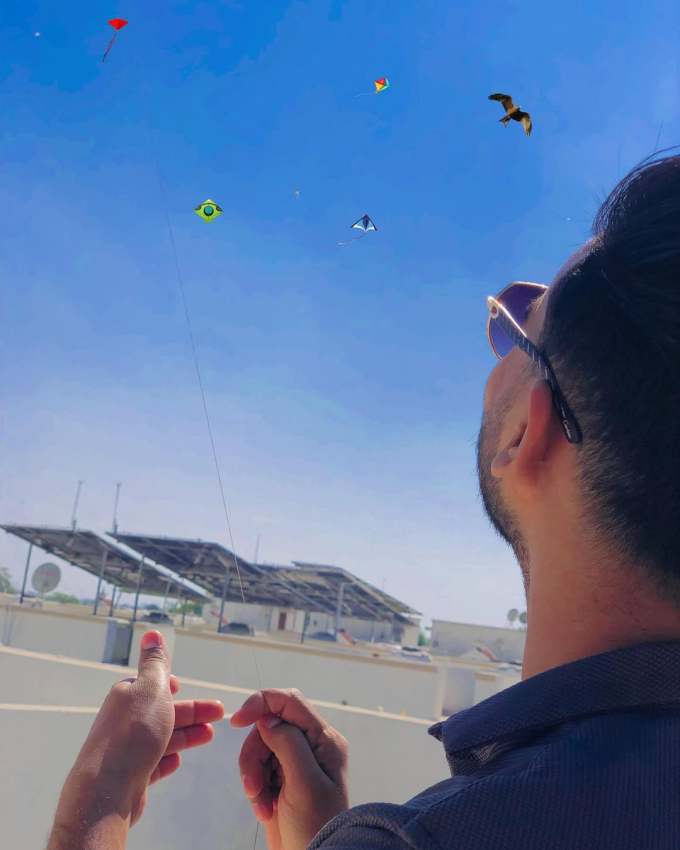 <strong>માનસિક સ્વાસ્થ્ય</strong><br>પતંગને આકાશમાં ઉડતી જોવી મનને શાંતિ આપે છે. તણાવ ચિંતા ઘટાડવા અને પ્રકૃતિનો આનંદ માણવાનો આ એક સરળ માર્ગ છે.