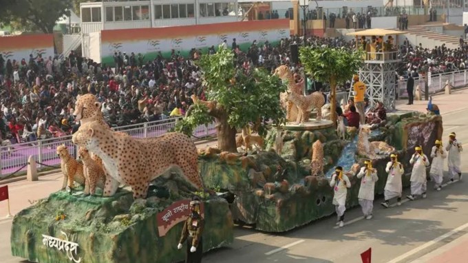 આ ઉપરાંત અન્ય ઘણા વિભાગોના ટેબ્લોની ઝલક પણ જોવા મળશે. (Indian Express Photo Tashi Tobgyal)