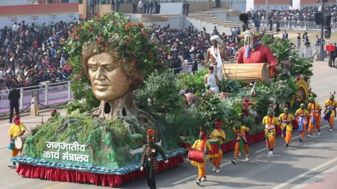 દરેક ઝાંખી ભારતની સાંસ્કૃતિક વારસો અને સિદ્ધિઓ દર્શાવે છે.(Indian Express Photo Tashi Tobgyal)