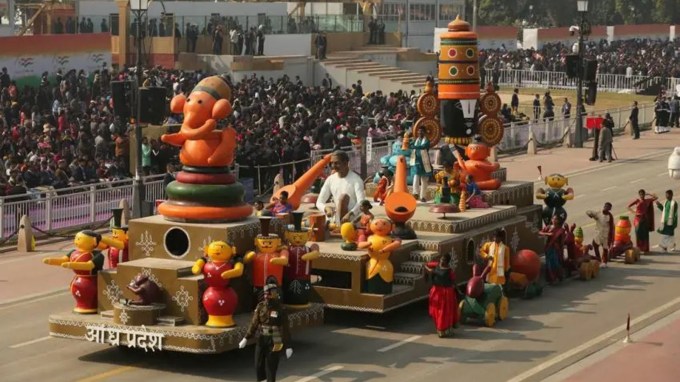 આંધ્રપ્રદેશનો ટેબ્લો આવો જોવા મળે છે.(Indian Express Photo Tashi Tobgyal)