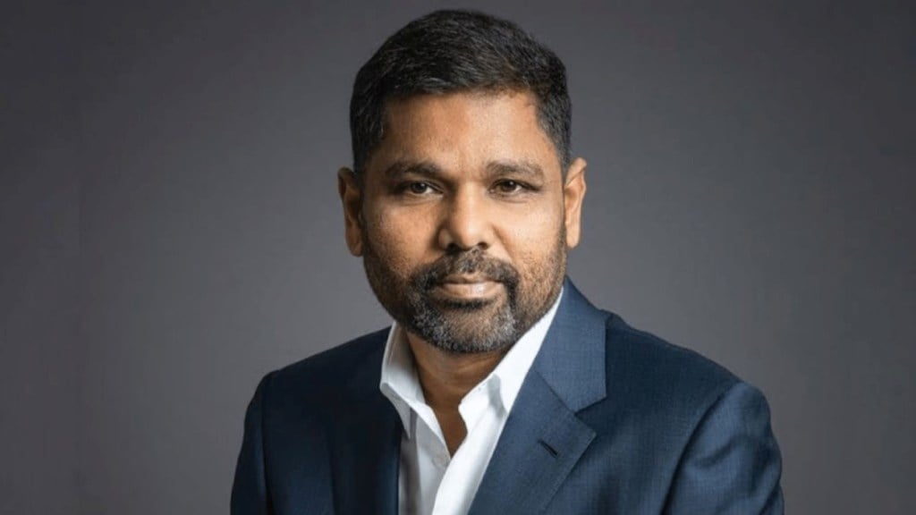 ધો-12 નાપાસ વ્યક્તિ બની ગયો બિઝનેસમેન, 7 દિવસમાં કરી 340 કરોડની કમાણી! ધો-12 નાપાસ વ્યક્તિ બની ગયો બિઝનેસમેન, 7 દિવસમાં કરી 340 કરોડની કમાણી!