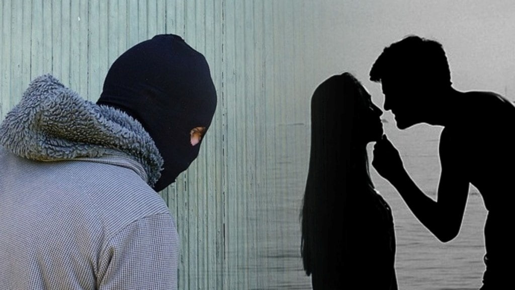 મુંબઈના મલાડમાં ચોરી કરવા ઘરમાં ઘૂસ્યો ચોર, કંઈ ના મળ્યું તો મહિલાને ચુંબન કરીને ભાગી ગયો