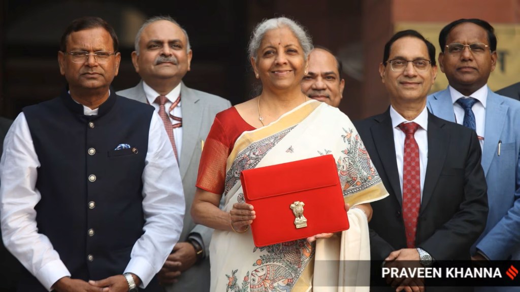 Budget: ભારતનું સૌથી લાંબુ અને ટૂંકું બજેટ ભાષણ, જાણો આ રેકોર્ડ કયા નાણામંત્રીના નામે છે? Budget: ભારતનું સૌથી લાંબુ અને ટૂંકું બજેટ ભાષણ, જાણો આ રેકોર્ડ કયા નાણામંત્રીના નામે છે?