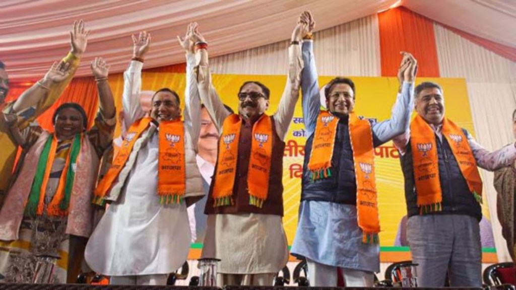 કેવું હશે દિલ્હીમાં ભાજપ સરકારનું કેબિનેટ? જાણો શું છે ધારાસભ્યો માટે મંત્રી બનવાની ફોર્મ્યુલા કેવું હશે દિલ્હીમાં ભાજપ સરકારનું કેબિનેટ? જાણો શું છે ધારાસભ્યો માટે મંત્રી બનવાની ફોર્મ્યુલા