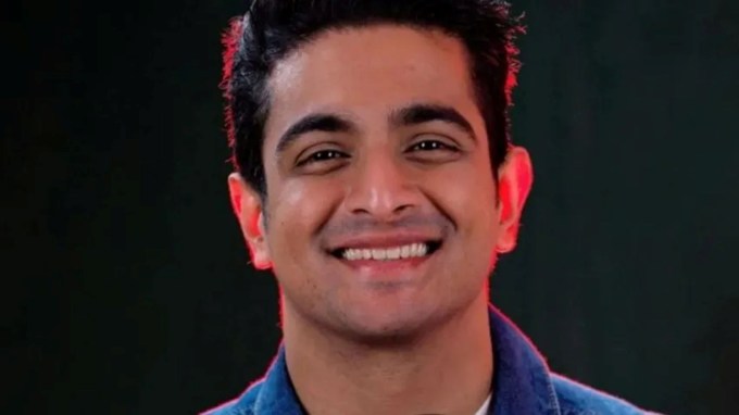 બીયરબાઈસેપ્સ તરીકે જાણીતા રણવીર પાસે સૌથી લોકપ્રિય યુટ્યુબ ચેનલ બીયરબાઈસેપ્સ છે. રણવીરના કુલ 7 યુટ્યુબ ચેનલો પર 12 મિલિયનથી વધુ સબ્સ્ક્રાઇબર્સ છે. (તસવીર :ranveerallahbadia/Insta)