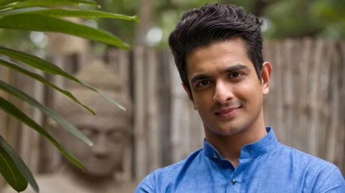 આજે અમે તમને 7 યુટ્યુબ ચેનલ ચલાવતા રણવીર અલ્હાબાદિયાની એક દિવસની કમાણી વિશે જણાવીશું… (તસવીર :ranveerallahbadia/Insta)