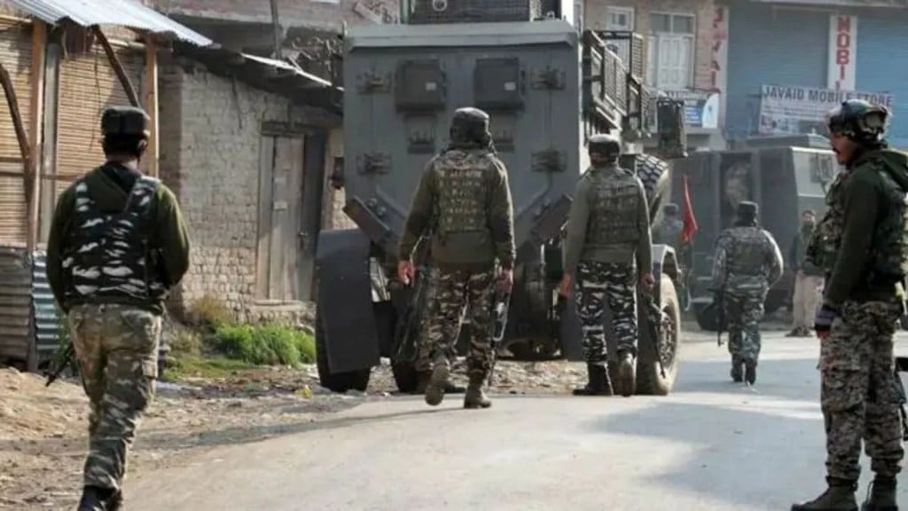 જમ્મુ કાશ્મીરમાં LOC પાસે થયો IED બ્લાસ્ટ, બે જવાન શહીદ, એક ઇજાગ્રસ્ત જમ્મુ કાશ્મીરમાં LOC પાસે થયો IED બ્લાસ્ટ, બે જવાન શહીદ, એક ઇજાગ્રસ્ત