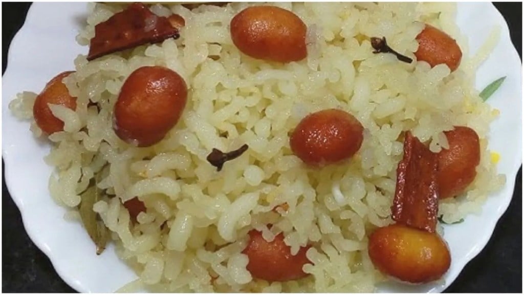 આ નવરાત્રીમાં માતાજીને અર્પણ કરો સીતાભોગ, ખૂબ જ સરળ રેસીપી આ નવરાત્રીમાં માતાજીને અર્પણ કરો સીતાભોગ, ખૂબ જ સરળ રેસીપી