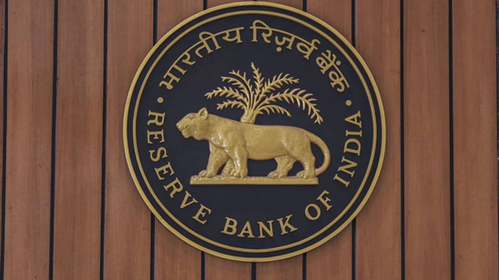 आरबीआई 100 और 200 रुपये नोट: आरबीआई 100 और 200 नए नोट लाएगा, पुराना नोट बंद हो जाएगा?